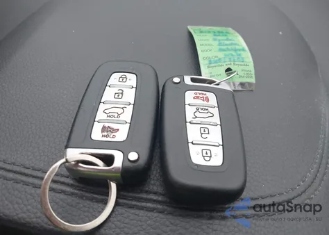 2013 Hyundai Elantra Gt z USA, uszkodzony, nr VIN KMHD35LE8DU017703